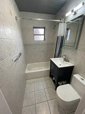 Rented by Hudson Exclusive Inc | media 5