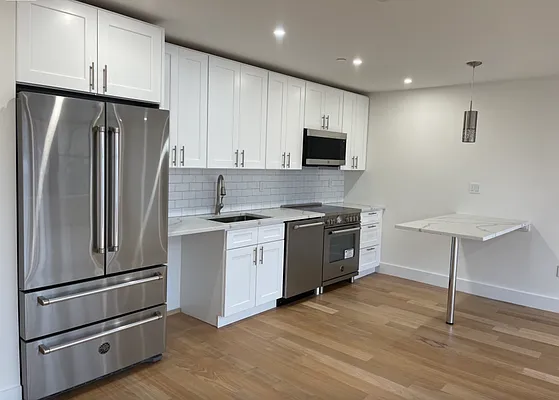 Rented by Compass | media 13