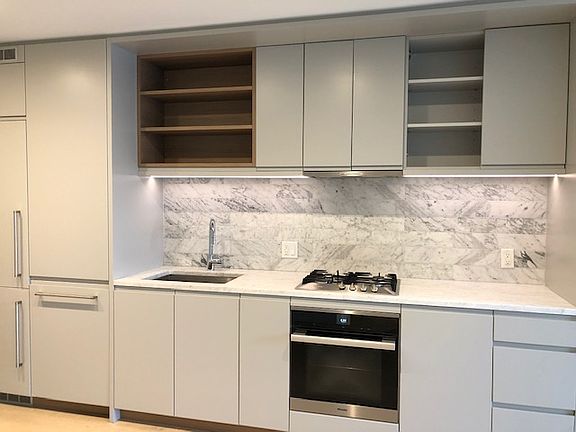 4th image of 550 Vanderbilt Ave #718