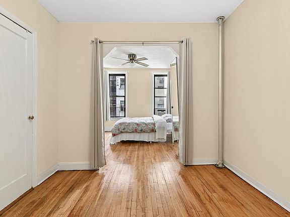 5th image of 522 W 50th St APT C4