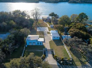 1004 Circle Dr, Kingsland, TX 78639