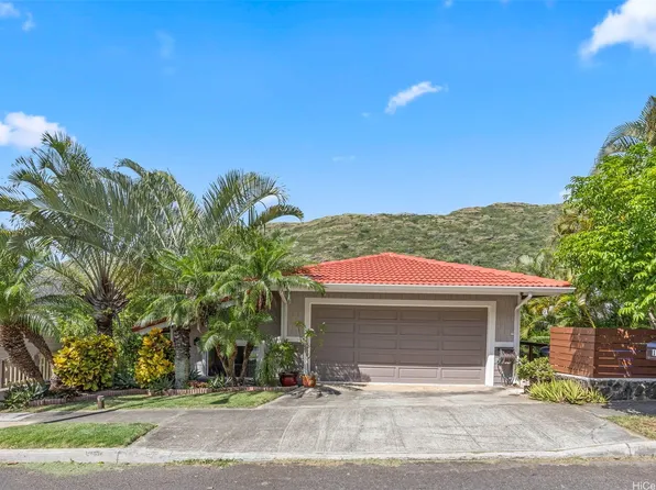 1465 Miloiki St, Honolulu, HI 96825