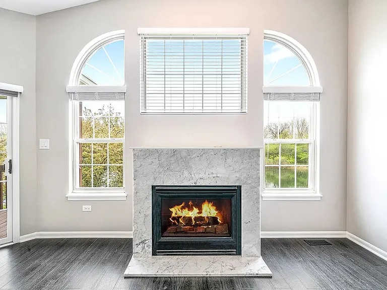 13843 Cambridge Cir — Photo 5