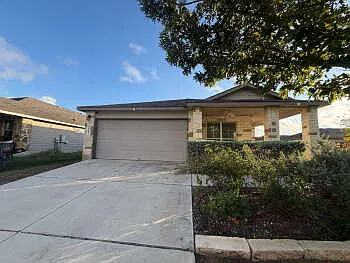 3 bed, 1368 sqft, $1,500 — Photo 1