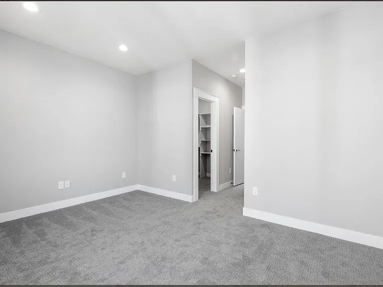 4925 W 10th Ave #105 — Photo 10