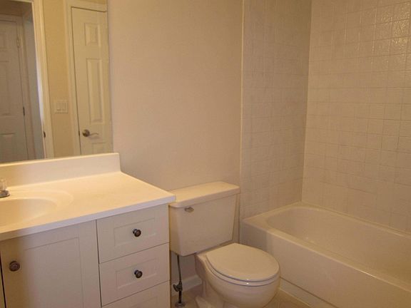 2nd image of 2650 College Hill Cir #94