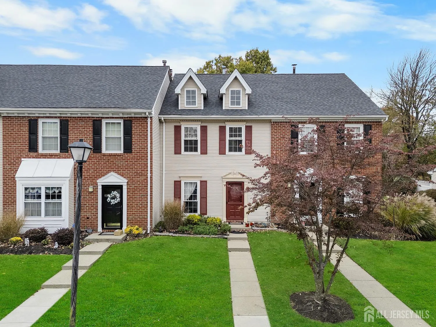 39 Goodwin Dr photo 1
