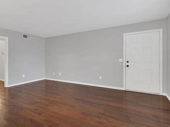 5th image of 1620 18th Ave S