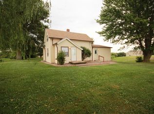 3122 N 1200th Ave, Orion, IL 61273