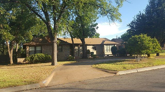 1st image of 2107 W Avenue L