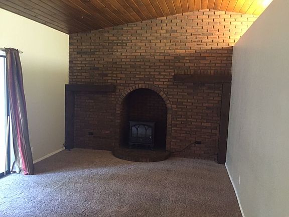 4th image of 654 S Red Shadow Cir
