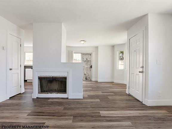 2nd image of 12828 Doty Ave APT 1