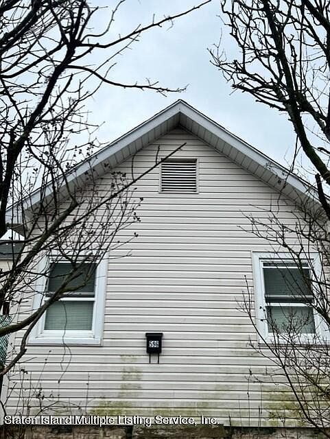 1st image of 596 Lincoln Ave