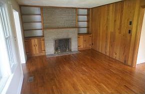 2nd image of 1469 Holston Dr