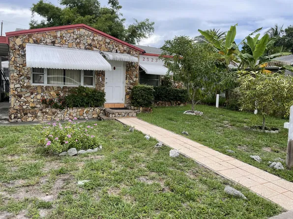 2523 Scott St #B, Hollywood, FL 33020