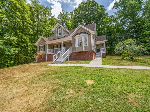 40 Ryans Ln, Clayton, NC 27520