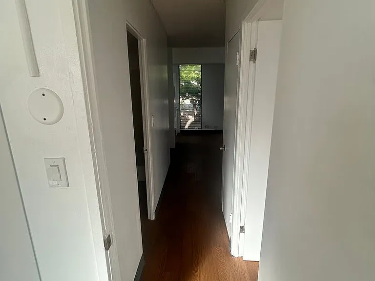 1603 Dole Street — Photo 2