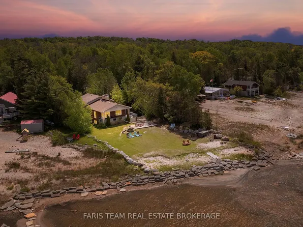 1787 Champlain Rd, Tiny, ON L9M 0B6