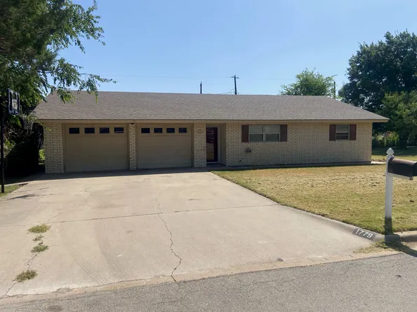 1779 Kingland St, Stephenville, TX 76401