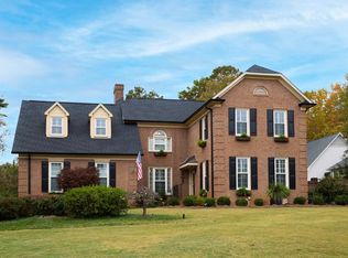 1 Sandpiper Ln, Greenville, SC 29607