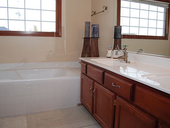 4th image of 24220 W Eagle Chase Dr