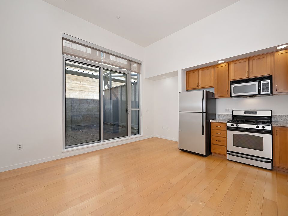 1st image of 1020 12th St APT 309