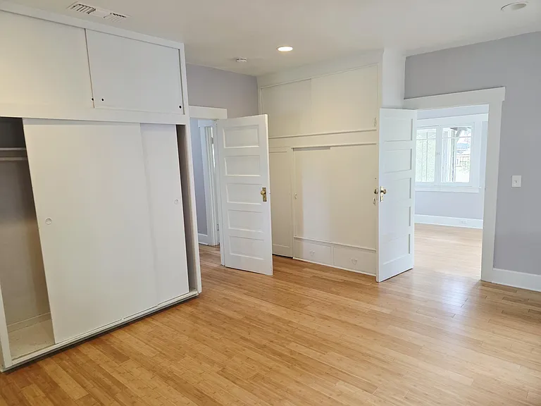 2121 Garfield Ave — Photo 15