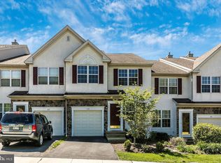 118 Mountain View Dr, West Chester, PA 19380
