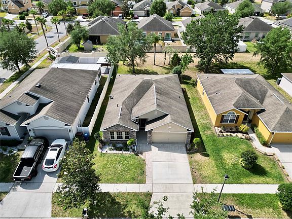 3rd image of 503 Stonewall Ave
