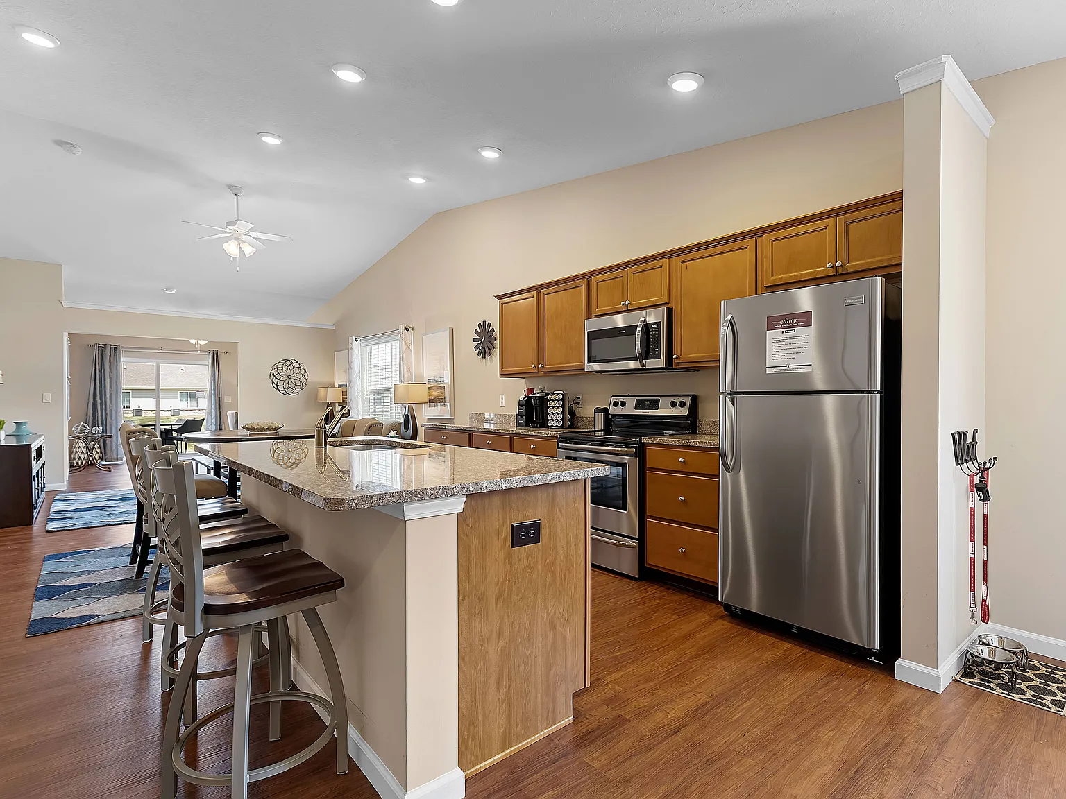 Redwood Noblesville Harewood Drive — Photo 4