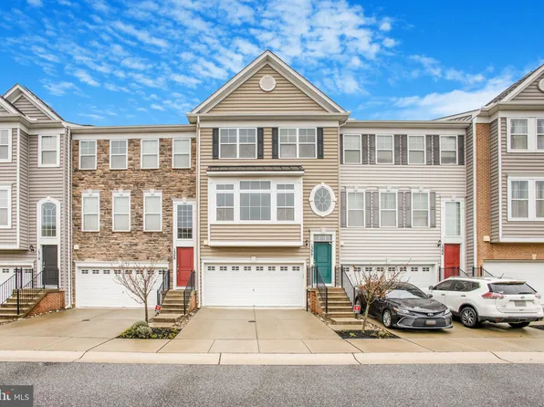 1306 Chapel Centre Dr, Gambrills, MD 21054