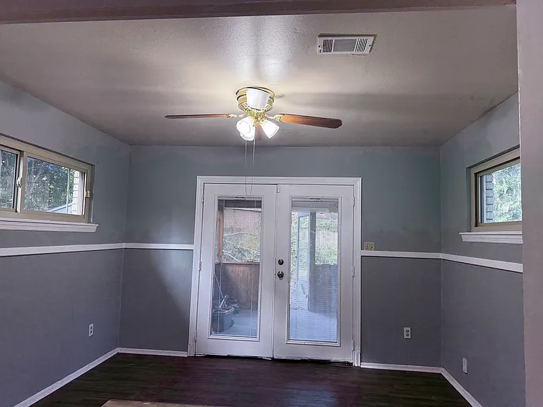 3 Monica Blvd — Photo 16