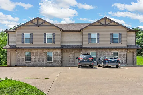 157 Center Pointe Dr Photo 1
