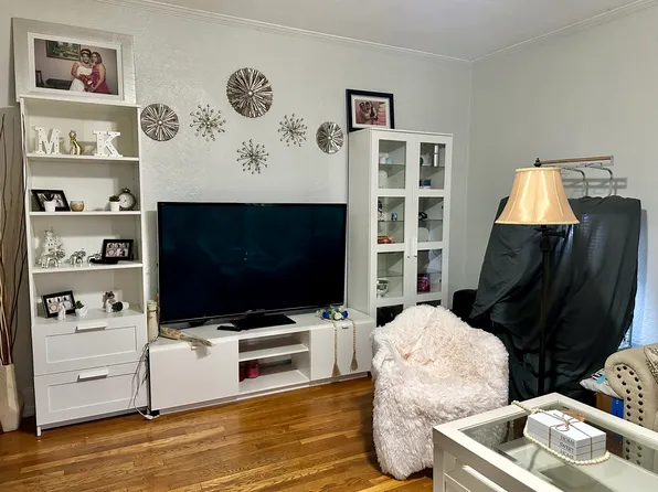 96-06 134th Road image 8 of 11