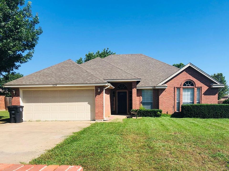 1st image of 1624 Meadowlark Dr