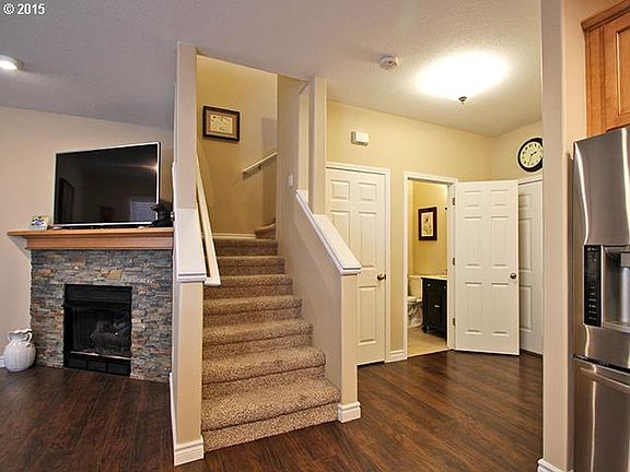 4th image of 2310 NE 80th St #9