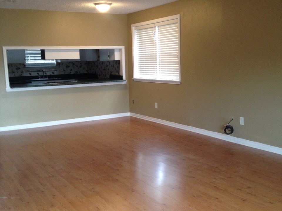 Dining/Living