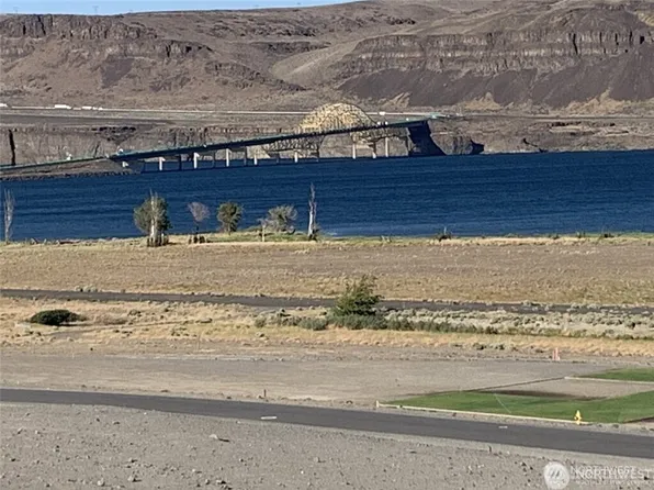 70 King Salmon Court, Vantage, WA 98950