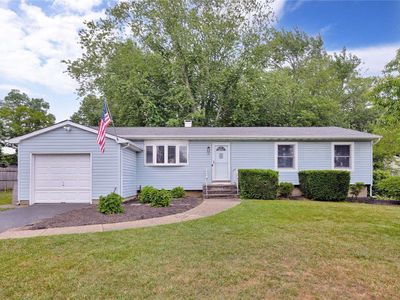 14 Kenwood Drive, Bohemia, NY, 11716