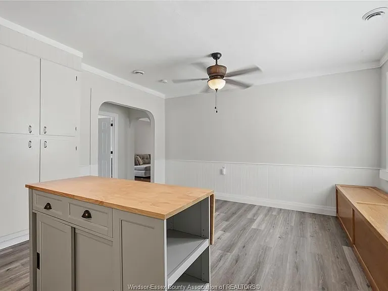 82 Pearl St W — Photo 18