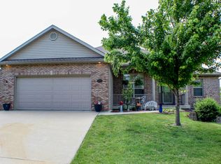 5005 Buxton Ln, Columbia, MO 65202