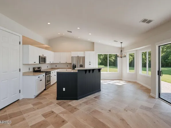 18309 E SUNNYBROOK Lane, Gilbert, AZ 85298