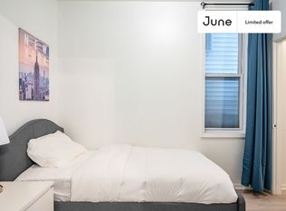 1012 W Cullerton St #3-C, Chicago, IL 60608