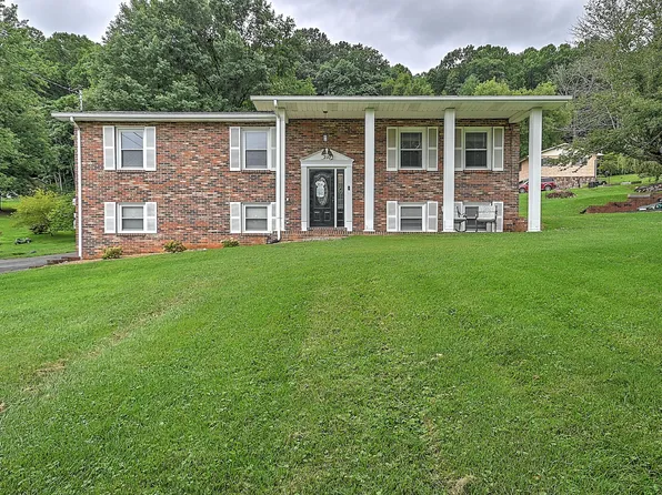 210 Hillsboro Dr, Bristol, TN 37620