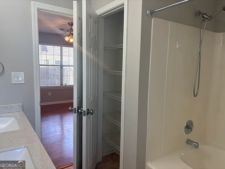 304 Everdale Rd — Photo 16