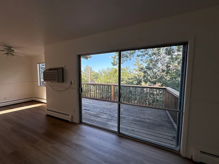 3366 Loyola Ct — Photo 16