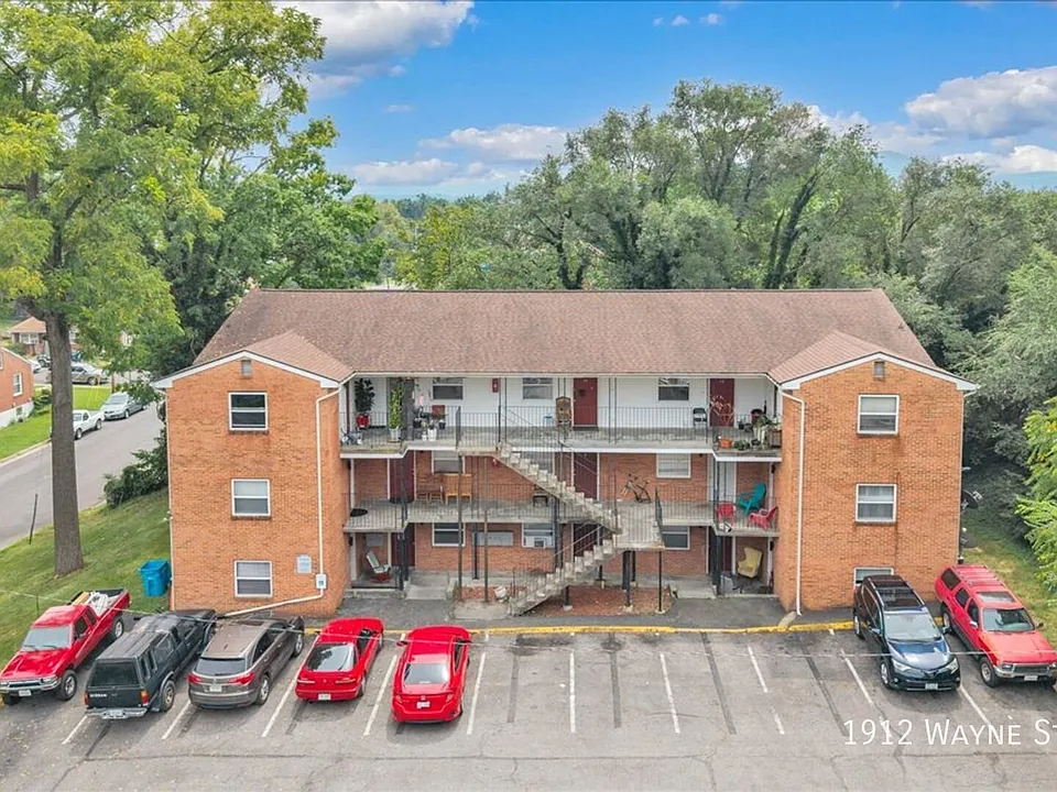 1912 Wayne St NE #11