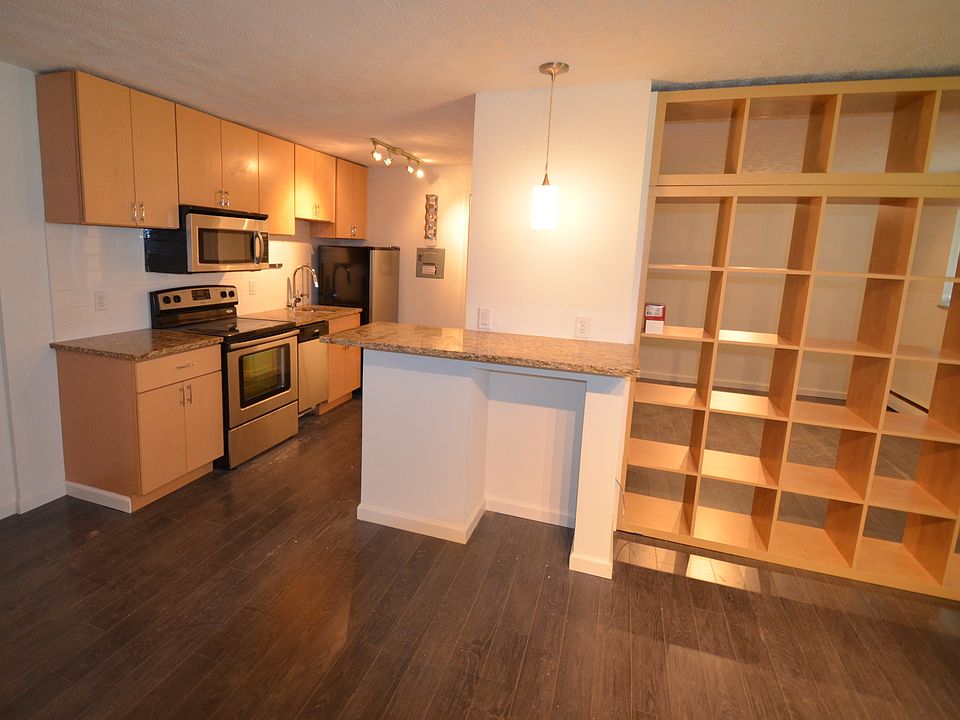1st image of 18225 Detroit Ave APT 109