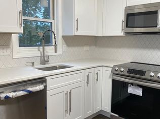 343 Horse Pond Rd #343, Madison, CT 06443