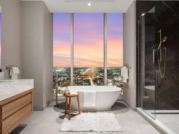 160 2nd Ave S APT 3502, Nashville, TN 37201
